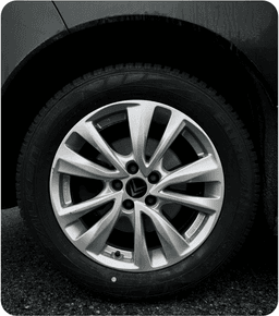 Right example - clear tyre image with visible sidewall